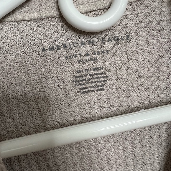 American eagle top - Picture 2 of 4